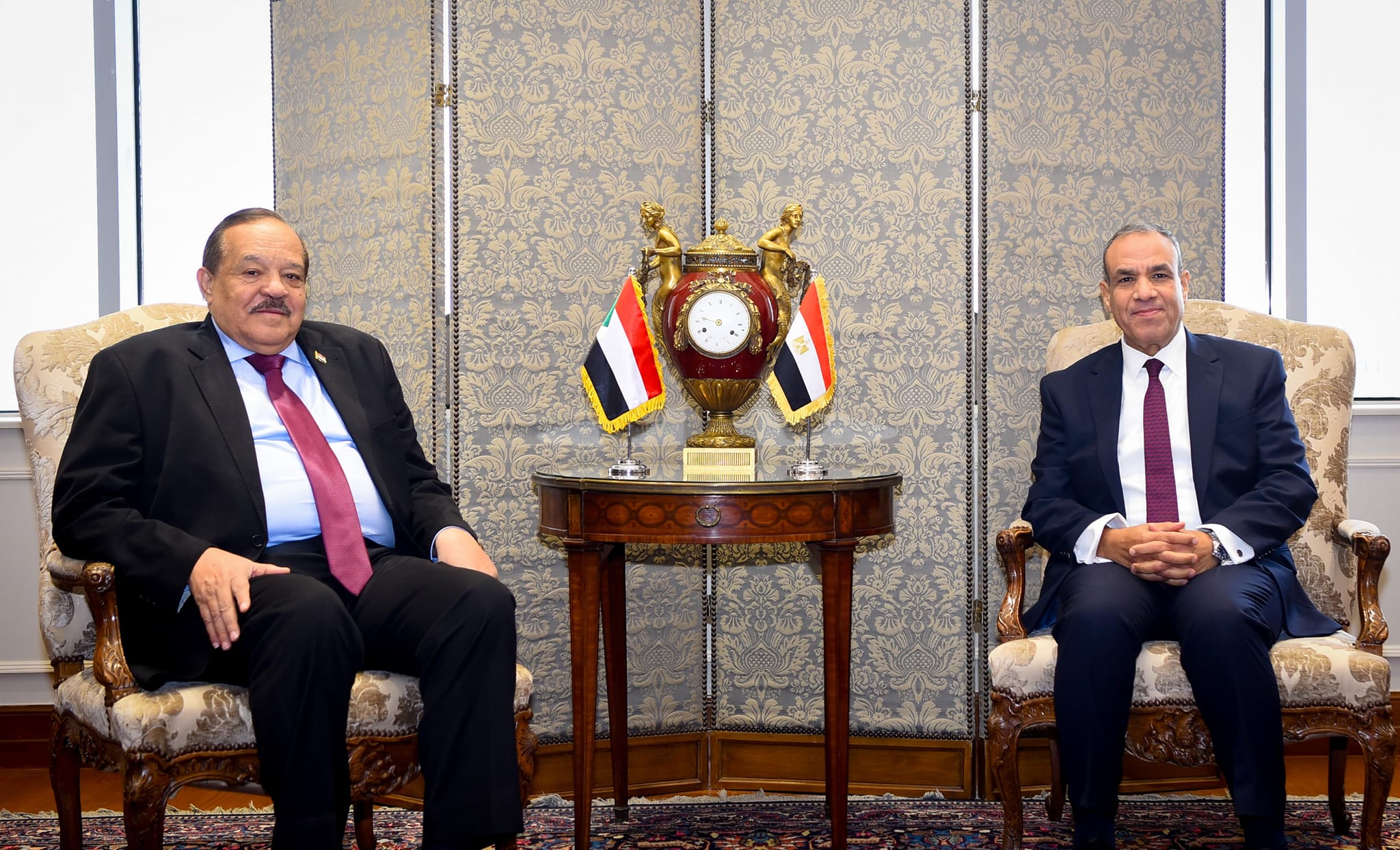 مصر والسودان يجددان التزامهما بحماية مياه النيل خلال اجتماعات آلية التشاور السياسي