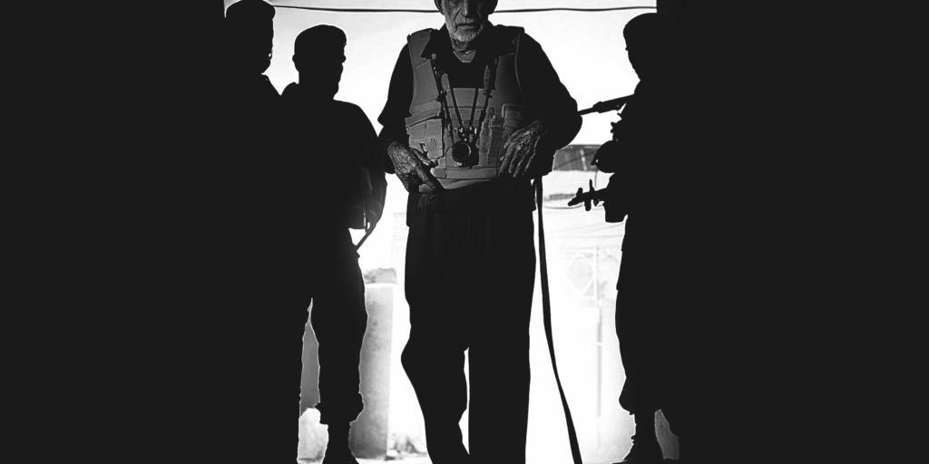 "إجراء البعوض".. الاحتلال الإسرائيلي يستخدم المسنين دروعًا بشرية في غزة 13 "إجراء البعوض".. الاحتلال الإسرائيلي يستخدم المسنين دروعًا بشرية في غزة