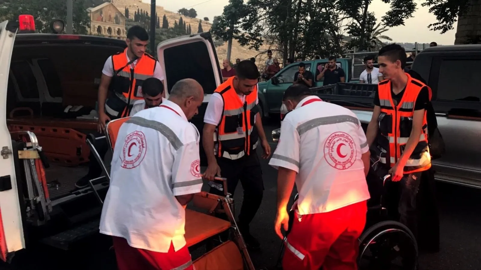 اعتداء وحشي.. مستوطنون يطعنون شابًا من ذوي الاحتياجات الخاصة في الضفة الغربية