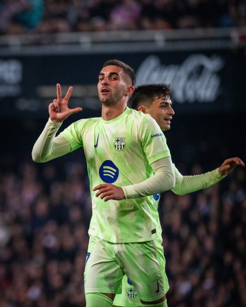 برشلونة يكتسح فالنسيا 5-0 ويحجز مقعده في نصف نهائي كأس ملك إسبانيا 4 برشلونة يكتسح فالنسيا 5-0 ويحجز مقعده في نصف نهائي كأس ملك إسبانيا