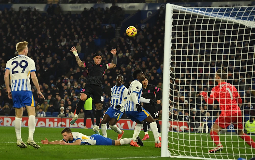 برايتون يكتسح تشيلسي 3-0 ويشعل صراع المراكز في الدوري الإنجليزي 6 برايتون يكتسح تشيلسي 3-0 ويشعل صراع المراكز في الدوري الإنجليزي