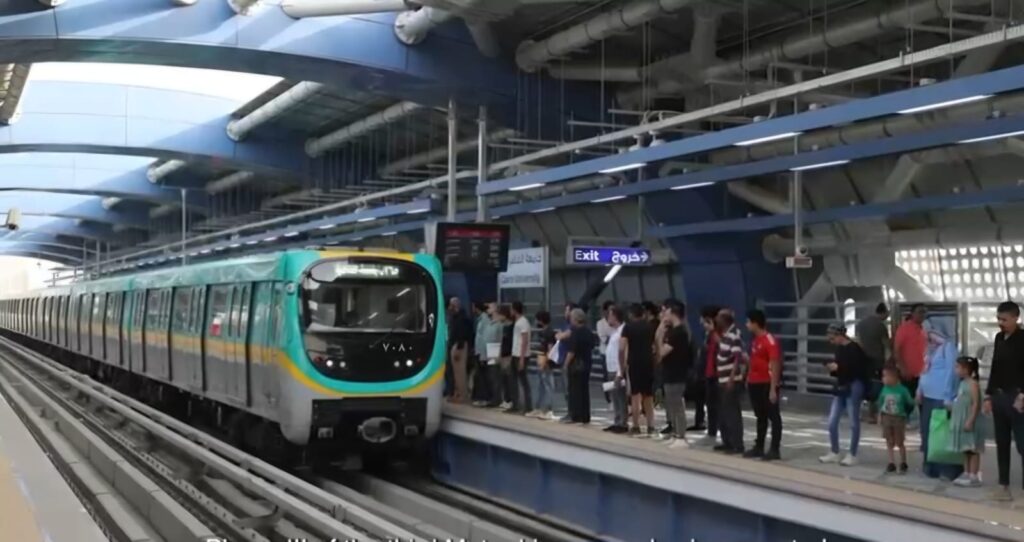النقل تعلن مواعيد التشغيل الجديدة للمترو والقطار الكهربائي في رمضان 2025 7 النقل تعلن مواعيد التشغيل الجديدة للمترو والقطار الكهربائي في رمضان 2025