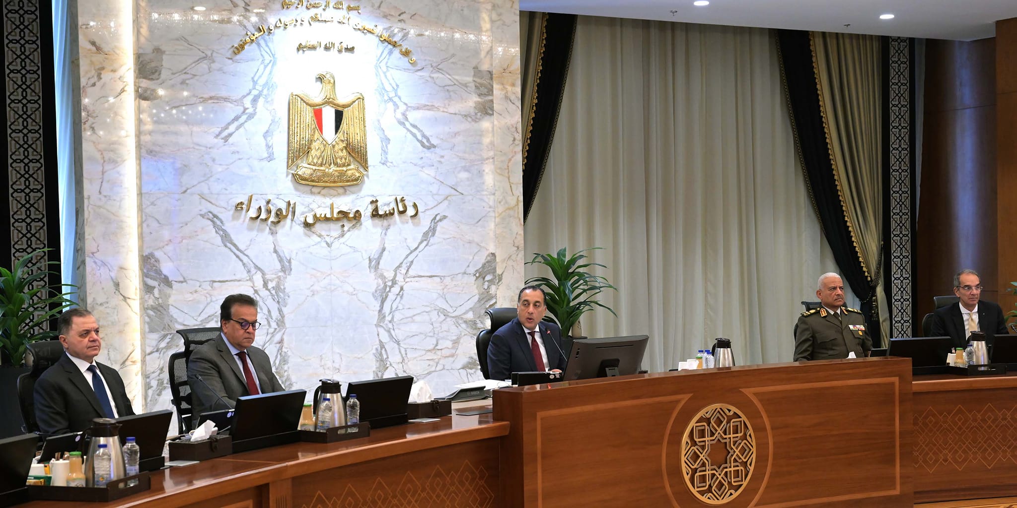 مدبولي يكشف حقيقة استحواذ الإمارات على منطقة وسط البلد بالقاهرة