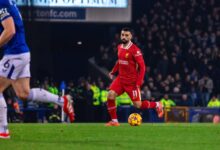 مارتينيلي: محمد صلاح من أفضل 3 أجنحة في العالم