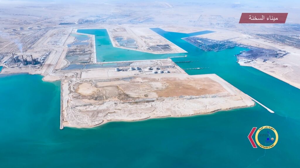 وزارة النقل تعلن عن مشروع ضخم لتطوير ميناء السخنة وتحويله إلى مركز لوجيستي عالمي |صور