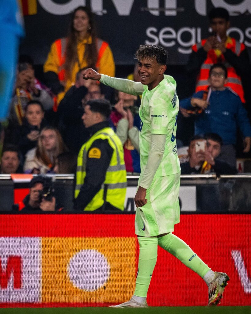 برشلونة يكتسح فالنسيا 5-0 ويحجز مقعده في نصف نهائي كأس ملك إسبانيا 3 برشلونة يكتسح فالنسيا 5-0 ويحجز مقعده في نصف نهائي كأس ملك إسبانيا