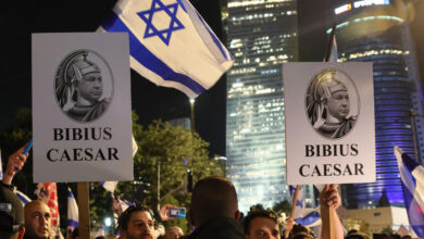 صناديق الدم.. إسرائيل تحشد لانتخابات 2026 بإعدام الأسرى.. وسموتريتش يبتلع الضفة بخطة "المليون يهودي"