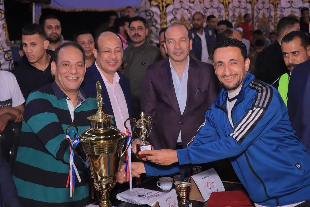 ختام الدورة الرمضانية بقرية قرنفيل في القليوبية بحضور كوكبة من أشهر نجوم الكرة المصرية