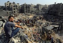 غزة بين نار الحرب وشبح النكبة الجديدة.. تحقيق يرصد جرائم الاحتلال وأرقام الكارثة الإنسانية