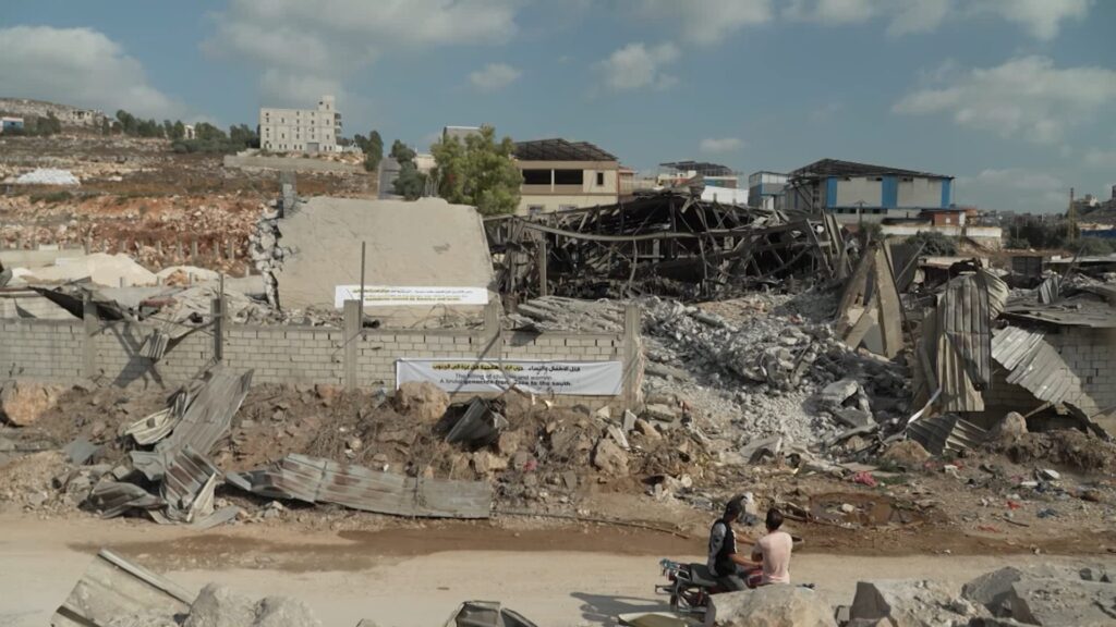 البنك الدولي: لبنان يحتاج إلى 11 مليار دولار لإعادة الإعمار وخسائره الاقتصادية تتجاوز 14 مليار دولار 4 البنك الدولي: لبنان يحتاج إلى 11 مليار دولار لإعادة الإعمار وخسائره الاقتصادية تتجاوز 14 مليار دولار