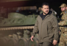 زيلينسكي يطالب بتحديد موعد واضح لانضمام أوكرانيا للاتحاد الأوروبي في الذكرى الرابعة للحرب