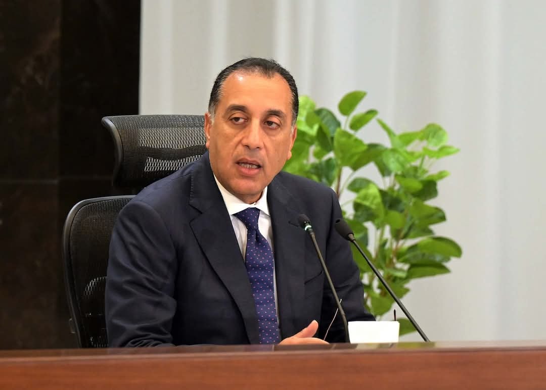 مدبولي يهنئ الرئيس السيسي بالذكرى الـ43 لتحرير سيناء: مناسبة تُجسد بطولات أبناء الوطن