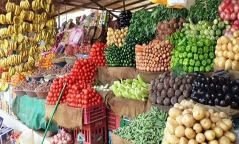 التضخم بين 13.9% و15%.. الأسواق المصرية تترقب قراءة أغسطس بعد خفض الفائدة 2% 1 التضخم بين 13.9% و15%.. الأسواق المصرية تترقب قراءة أغسطس بعد خفض الفائدة 2%