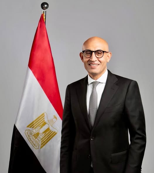 التعليم تحسم الجدل: منع طباعة أو بيع أي كتاب خارجي دون ترخيص رسمي