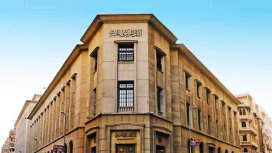البنك المركزي المصري يخفض أسعار الفائدة 100 نقطة أساس في ثالث اجتماعاته لعام 2025
