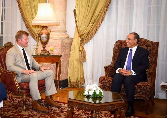 وزير الخارجية يستقبل السيناتور تيم شيهي لبحث سبل التعاون بين مصر والولايات المتحدة 1 وزير الخارجية يستقبل السيناتور تيم شيهي لبحث سبل التعاون بين مصر والولايات المتحدة