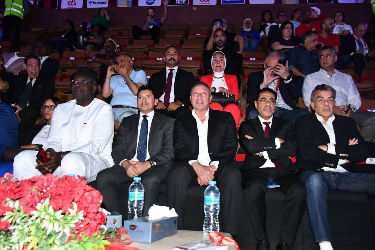 مصر تحتضن النسخة الـ41 من كأس الكؤوس الإفريقية لكرة اليد.. ووزير الرياضة يشيد بتنظيم الأهلي