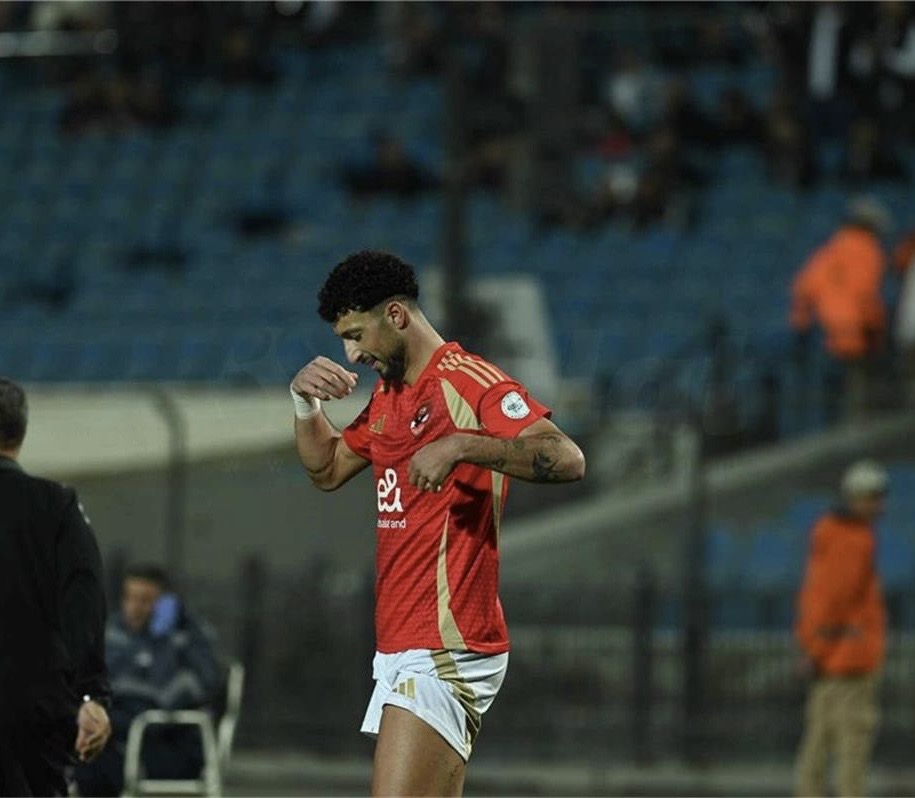 الأهلي بطلاً للدوري المصري بسداسية تاريخية في شباك فاركو