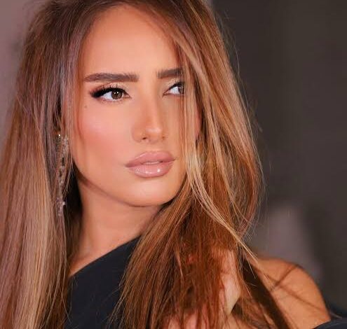 عايزة حقي بالقانون.. زينة تعلن تعرضها لضغوط للتنازل عن محضر هجوم كلب على نجليها 1 عايزة حقي بالقانون.. زينة تعلن تعرضها لضغوط للتنازل عن محضر هجوم كلب على نجليها