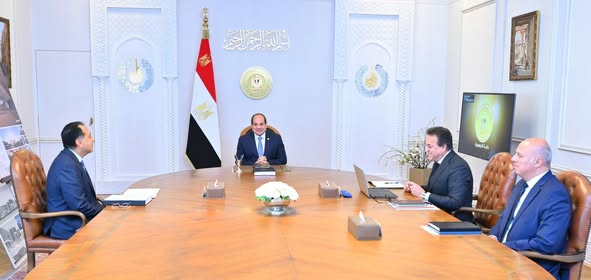 السيسي يوجّه بسرعة تنفيذ المرحلة الثانية من التأمين الصحي الشامل وإنشاء 300 مركز للتنمية البشرية 1 السيسي يوجّه بسرعة تنفيذ المرحلة الثانية من التأمين الصحي الشامل وإنشاء 300 مركز للتنمية البشرية