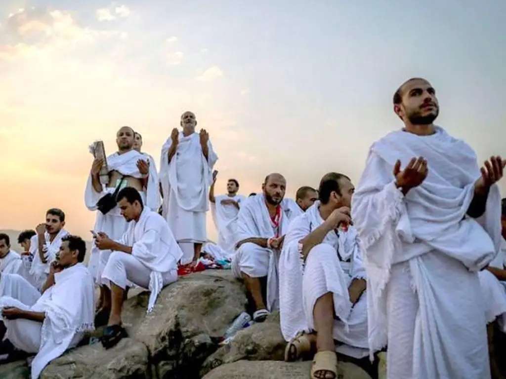 23 ذو القعدة موعد أولى رحلات الحج السياحي 2025.. وغرامات صارمة ضد مخالفات التأشيرة 4 23 ذو القعدة موعد أولى رحلات الحج السياحي 2025.. وغرامات صارمة ضد مخالفات التأشيرة