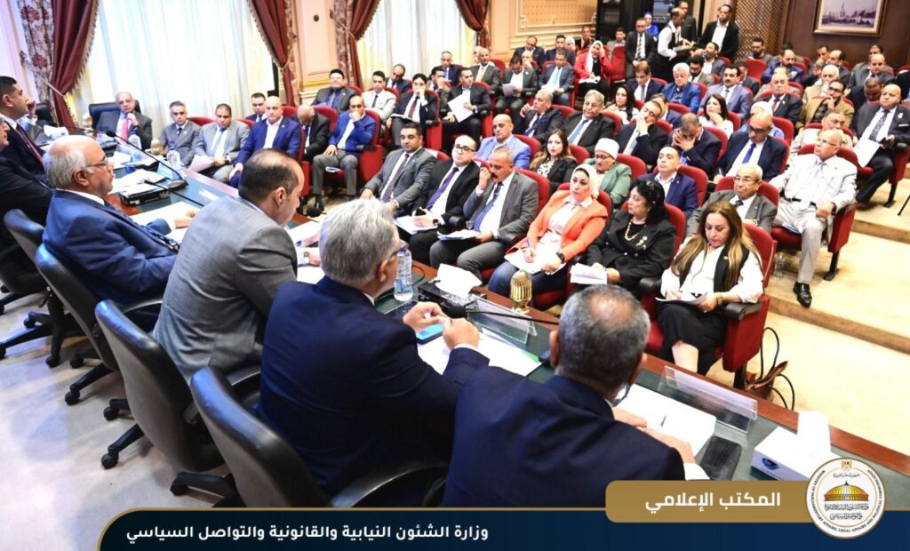الجكومة أمام مجلس النواب لمناقشة قوانين الإيجار القديم: نسعى لتحقيق العدالة والتوازن