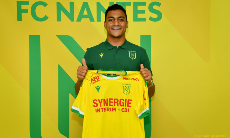 مصطفى محمد يغيب عن مباراة نانت ومونبلييه رفضا لدعم المثليين 1 مصطفى محمد يغيب عن مباراة نانت ومونبلييه رفضا لدعم المثليين