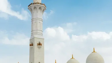 «الأذان في المنام».. بشائر خير وتحذيرات بحسب سياق الرؤية وحالة الرائي