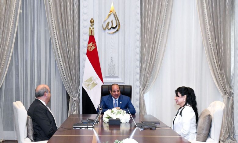 الرئيس السيسي يوجه بزيادة تعويضات ضحايا حادث المنوفية بـ100 ألف جنيه لكل حالة وفاة 1 الرئيس السيسي يوجه بزيادة تعويضات ضحايا حادث المنوفية بـ100 ألف جنيه لكل حالة وفاة