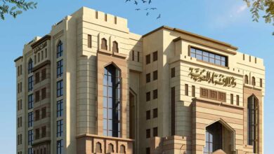 دار الإفتاء: لا يجوز إعطاء الزكاة للأبناء طالما النفقة عليهم واجبة
