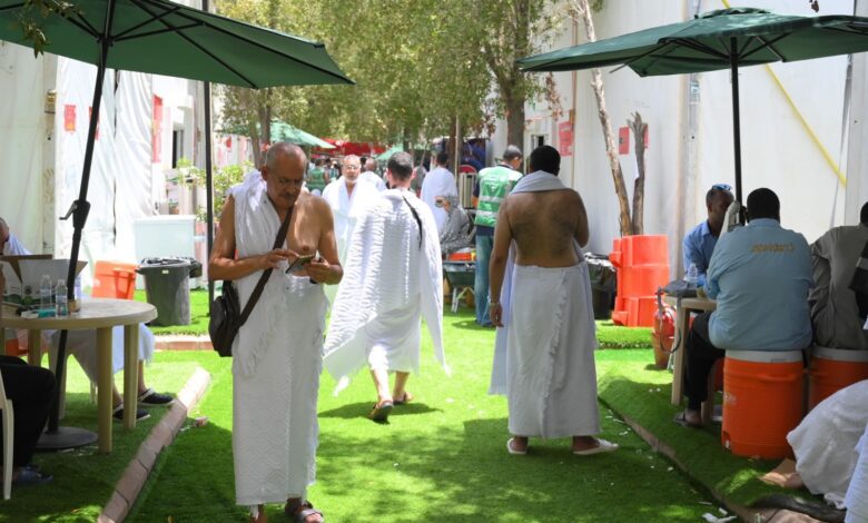 بعثة حج الجمعيات الأهلية تبدأ النفرة من عرفات إلى مزدلفة وسط تنظيم دقيق 1 بعثة حج الجمعيات الأهلية تبدأ النفرة من عرفات إلى مزدلفة وسط تنظيم دقيق