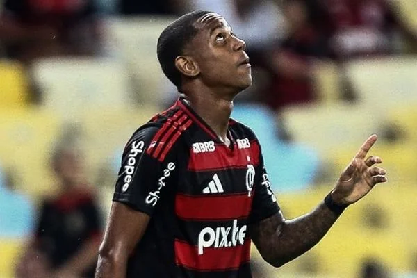 “ذا صن” ترشح 5 مواهب من الدوري البرازيلي لخطف أنظار الدوري الإنجليزي بعد مونديال الأندية 1 “ذا صن” ترشح 5 مواهب من الدوري البرازيلي لخطف أنظار الدوري الإنجليزي بعد مونديال الأندية