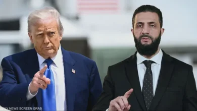 تناقض ترامب في سوريا.. يد ترفع العقوبات ويد تفكك الدعم وتُلقي بالبلاد نحو الفوضى