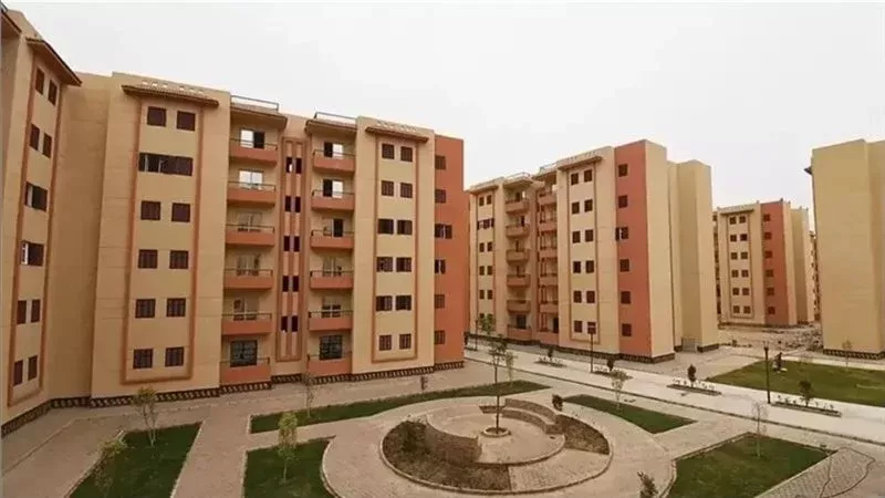 الحكومة توضح حقيقة طرح وحدات سكنية بنظام الإيجار التمليكي ضمن مبادرة "سكن لكل المصريين" 1 الحكومة توضح حقيقة طرح وحدات سكنية بنظام الإيجار التمليكي ضمن مبادرة "سكن لكل المصريين"