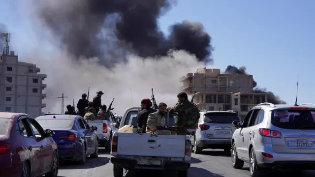 3 غارات إسرائيلية على السويداء فجرًا.. والاحتلال يعلن: لن نسمح باستهداف الدروز 1 3 غارات إسرائيلية على السويداء فجرًا.. والاحتلال يعلن: لن نسمح باستهداف الدروز