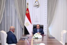 الرئيس السيسي يتابع مشروعات "العربية للتصنيع" والهيئة تنتج 28 ألف سيارة سيتروين C4X