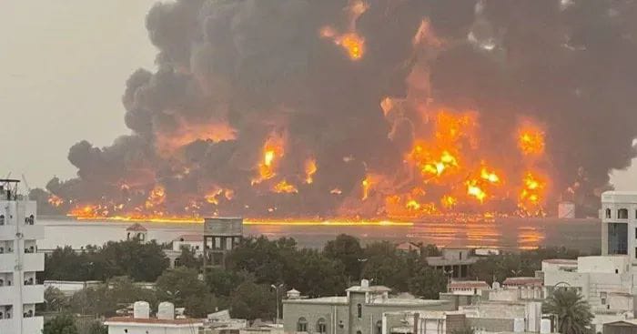 إسرائيل تقصف الحديدة وتتوعد الحوثيين: مصير صنعاء كمصير طهران