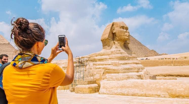 قرار وزاري جديد بزيادة أجر المرشدين السياحيين بدءًا من أكتوبر