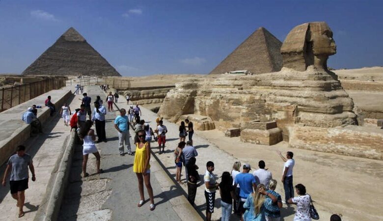 مصر تتصدر دول شمال أفريقيا في عائدات السياحة وتحقق 8.05 مليار دولار خلال النصف الأول من 2025 1 مصر تتصدر دول شمال أفريقيا في عائدات السياحة وتحقق 8.05 مليار دولار خلال النصف الأول من 2025