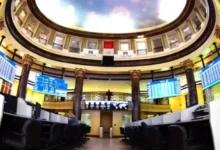 البورصة المصرية تتباين في افتتاح جلسة الخميس.. و إيجي إكس 30 يتراجع