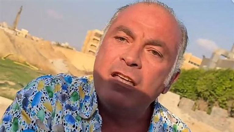البلوجر أدهم سنجر يتقدم ببلاغ ضد صاحب واقعة "أنت فلاح من المنوفية"