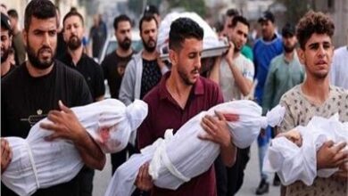 غزة تبكي.. أم تفقد كل أطفالها الأربعة دفعة واحدة تحت القصف الإسرائيلي