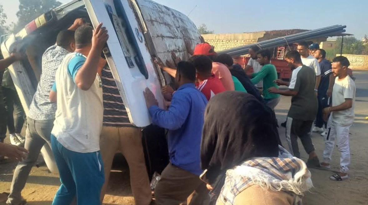 إصابة 12 شخصًا في انقلاب ميكروباص بطريق الخطاطبة – السادات بالمنوفية