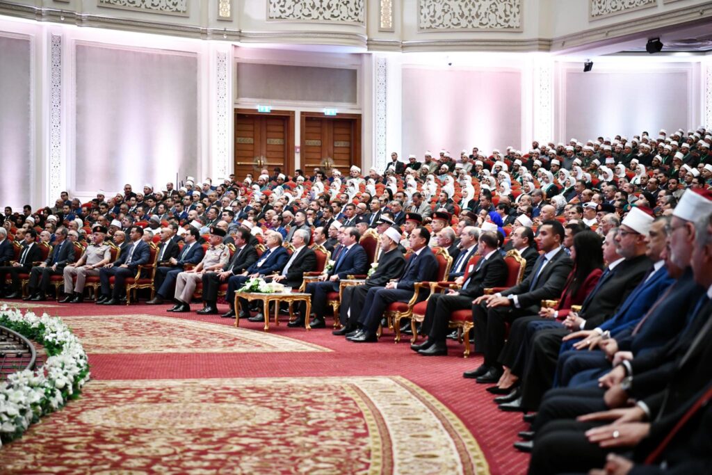 الرئيس عبد الفتاح السيسي يشهد احتفال مصر بذكرى المولد النبوي الشريف
