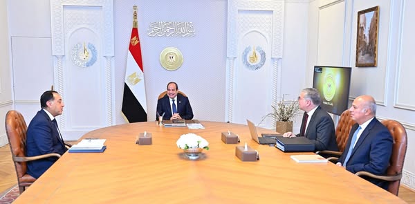 السيسي يوجّه بمواصلة تطوير الاكتشافات البترولية وتعزيز مكانة مصر كمركز إقليمي للطاقة 1 السيسي يوجّه بمواصلة تطوير الاكتشافات البترولية وتعزيز مكانة مصر كمركز إقليمي للطاقة