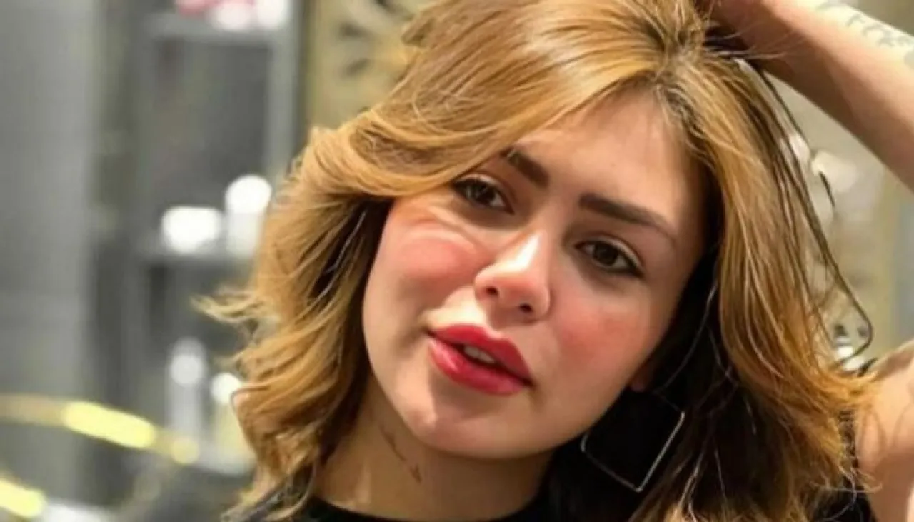 حبس البلوجر هدير عبدالرازق عامًا بتهمة دهس شخص في العمرانية 1 حبس البلوجر هدير عبدالرازق عامًا بتهمة دهس شخص في العمرانية