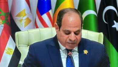 السيسي في قمة الدوحة: لن نقبل بالاعتداء على سيادة دولنا ومصر متضامنة مع قطر