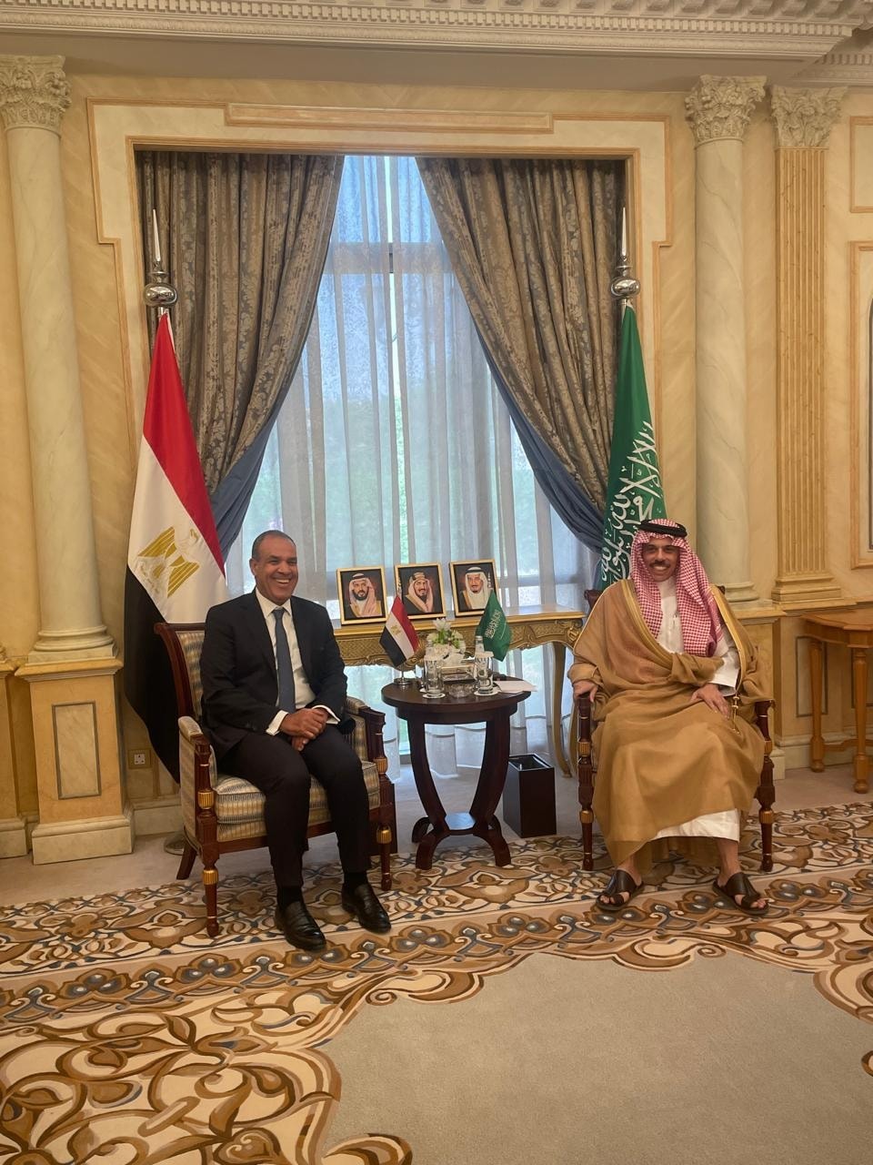 وزير الخارجيه يناقش مع نظيره السعودي سبل إنهاء التصعيد الإسرائيلي في غزه 1 وزير الخارجيه يناقش مع نظيره السعودي سبل إنهاء التصعيد الإسرائيلي في غزه