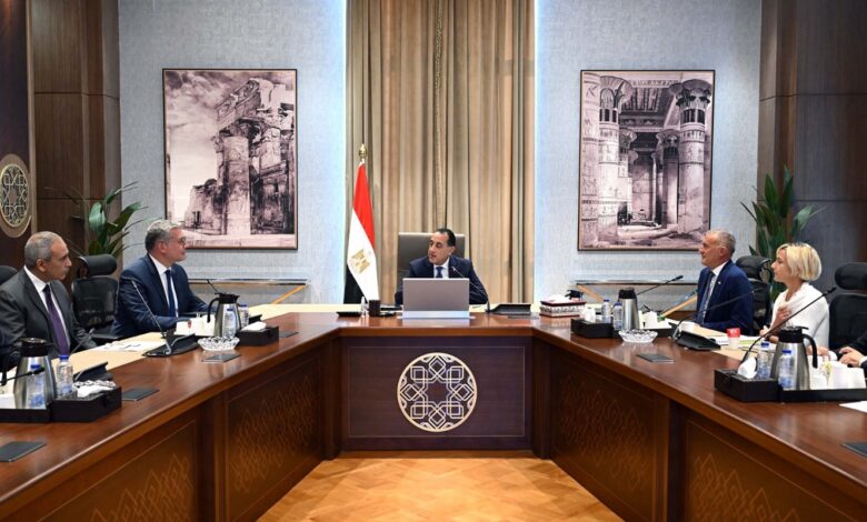 مدبولي يستعرض خطة استثمارات شركة إيني الإيطالية في مصر بقيمة 8 مليارات دولار