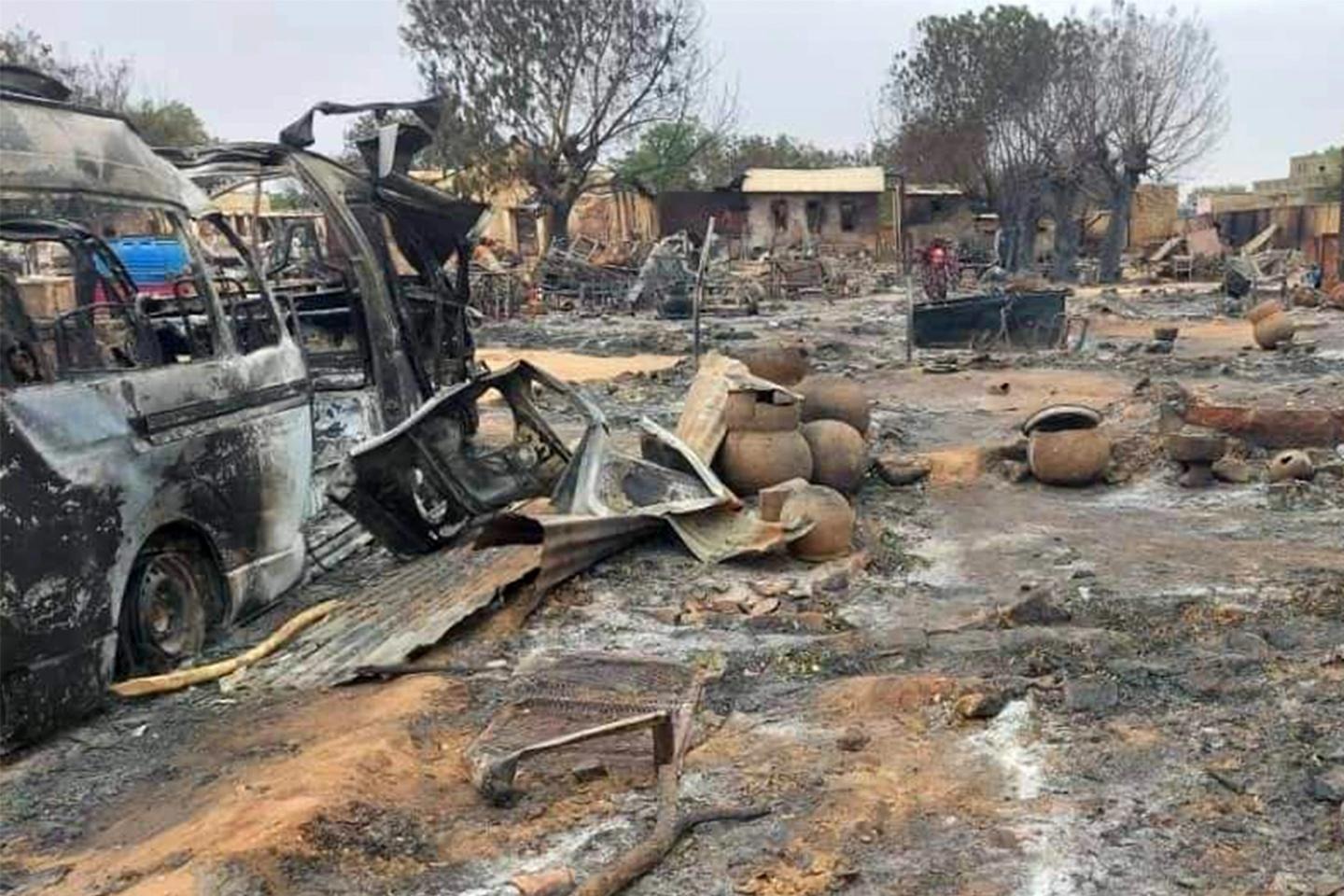 أطباء السودان: 23 وفاة بين الأطفال والنساء في الفاشر خلال سبتمبر بسبب سوء التغذية والحصار 1 أطباء السودان: 23 وفاة بين الأطفال والنساء في الفاشر خلال سبتمبر بسبب سوء التغذية والحصار